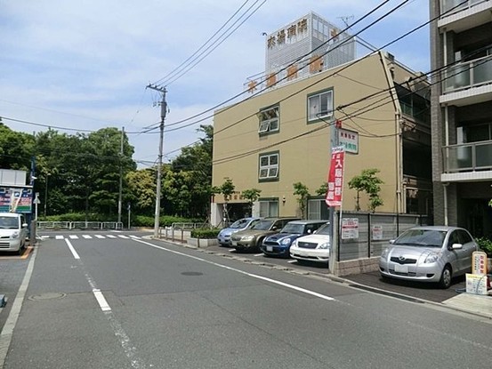 apartment 東京都港区南青山５丁目6番19号 MA5