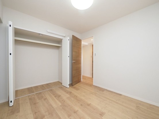 apartment 東京都港区南青山５丁目6番19号 MA5