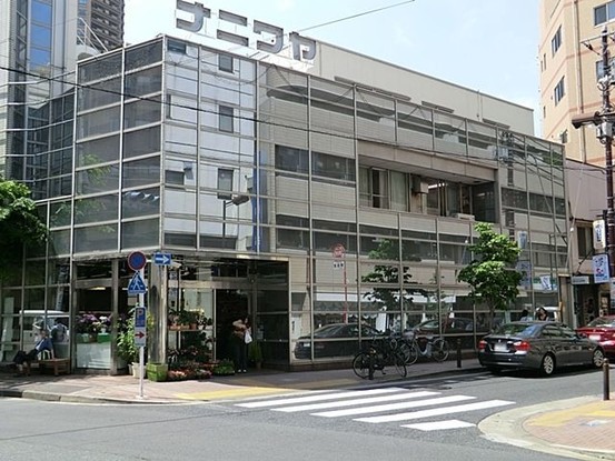 apartment 東京都港区南青山５丁目6番19号 MA5
