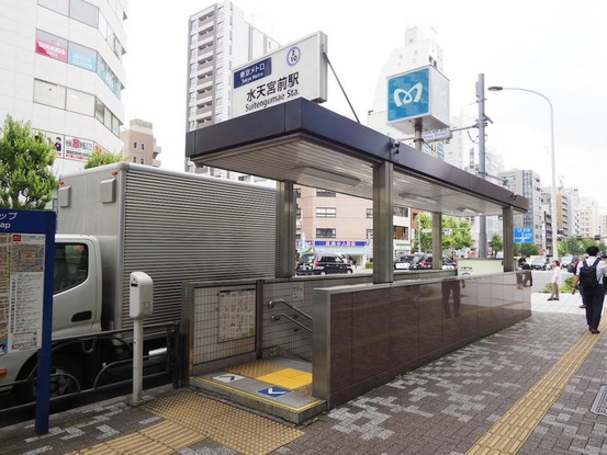 apartment 東京都港区南青山５丁目6番19号 MA5