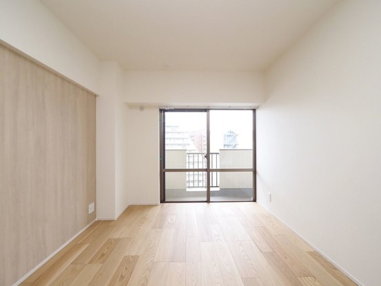 apartment 東京都港区南青山５丁目6番19号 MA5
