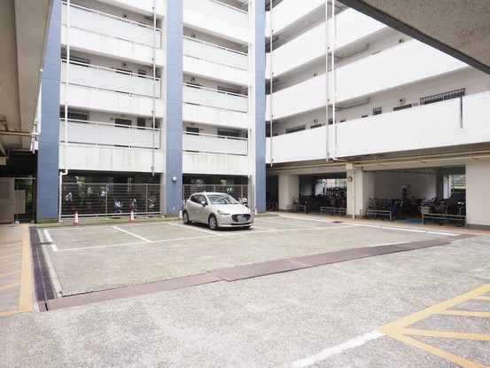 apartment 東京都港区南青山５丁目6番19号 MA5