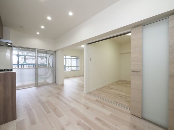 apartment 東京都港区南青山５丁目6番19号 MA5