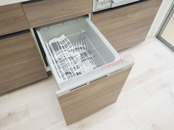 apartment 東京都港区南青山５丁目6番19号 MA5