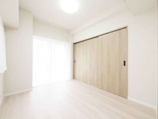 apartment 東京都港区南青山５丁目6番19号 MA5