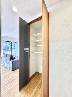 apartment 埼玉県蕨市錦町２丁目
地図を見る