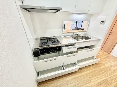 apartment 埼玉県蕨市錦町２丁目
地図を見る