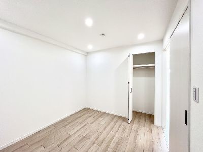 apartment 埼玉県さいたま市浦和区神明２丁目12-10