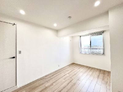 apartment 埼玉県さいたま市浦和区神明２丁目12-10