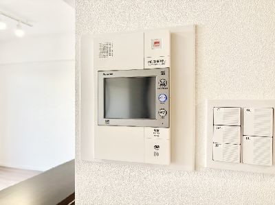 apartment 埼玉県さいたま市浦和区神明２丁目12-10