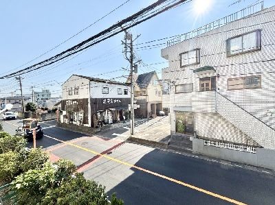 apartment 埼玉県さいたま市浦和区神明２丁目12-10
