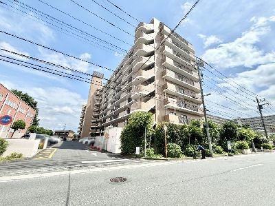 apartment 埼玉県入間郡三芳町大字竹間沢
地図を見る