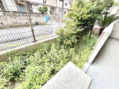 apartment 埼玉県さいたま市浦和区神明２丁目12-10