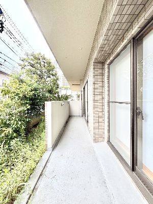 apartment 埼玉県さいたま市浦和区神明２丁目12-10