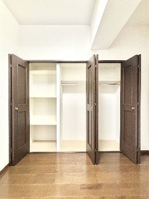 apartment 埼玉県さいたま市浦和区神明２丁目12-10