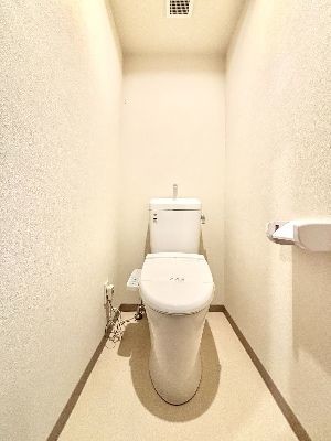 apartment 埼玉県さいたま市浦和区神明２丁目12-10