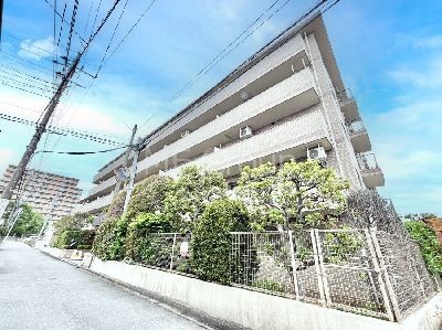 apartment 埼玉県さいたま市浦和区神明２丁目12-10