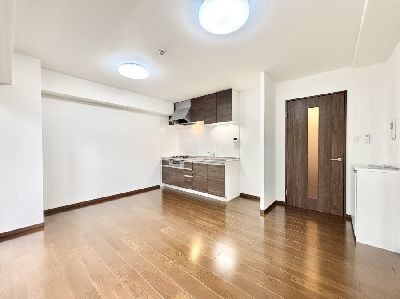 apartment 埼玉県さいたま市浦和区神明２丁目12-10