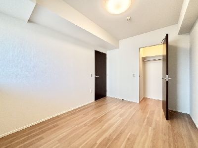 apartment 埼玉県さいたま市浦和区神明２丁目12-10