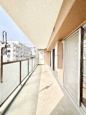 apartment 埼玉県さいたま市浦和区神明２丁目12-10