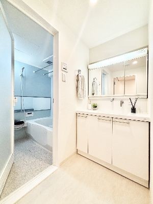 apartment 埼玉県和光市白子３丁目
地図を見る