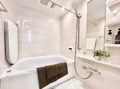 apartment 埼玉県さいたま市浦和区神明２丁目12-10