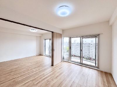 apartment 埼玉県さいたま市浦和区神明２丁目12-10