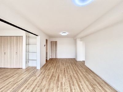 apartment 埼玉県さいたま市浦和区神明２丁目12-10