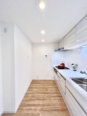 apartment 埼玉県さいたま市浦和区神明２丁目12-10