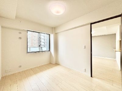 apartment 埼玉県蕨市中央１丁目
地図を見る