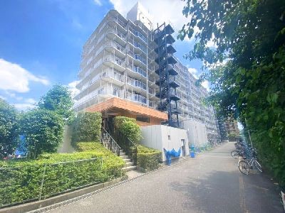 apartment 埼玉県さいたま市浦和区神明２丁目12-10