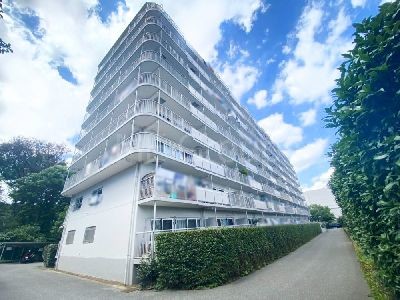 apartment 埼玉県さいたま市浦和区神明２丁目12-10