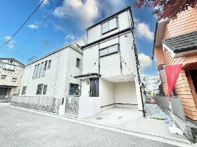 detached 埼玉県蕨市塚越３丁目
地図を見る