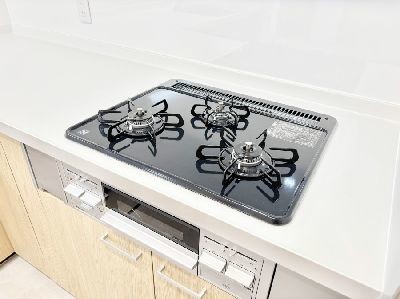 apartment 埼玉県さいたま市浦和区神明２丁目12-10