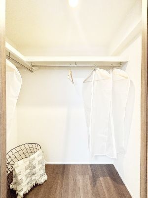 apartment 埼玉県さいたま市浦和区神明２丁目12-10