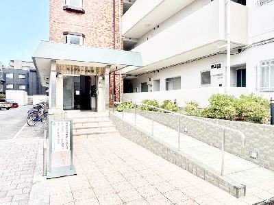 apartment 埼玉県さいたま市浦和区神明２丁目12-10