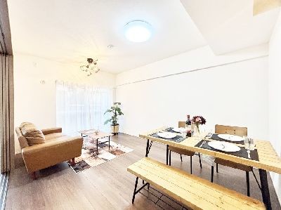 apartment 埼玉県さいたま市浦和区神明２丁目12-10