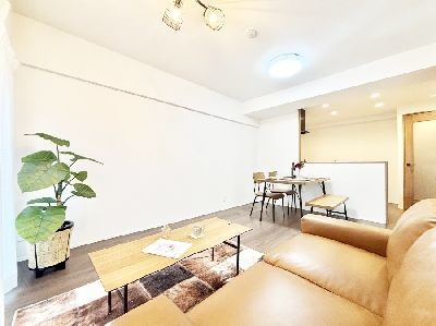 apartment 埼玉県さいたま市浦和区神明２丁目12-10