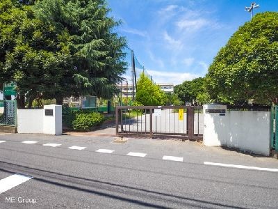 apartment 埼玉県さいたま市浦和区神明２丁目12-10