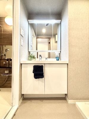 apartment 埼玉県さいたま市浦和区神明２丁目12-10