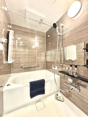apartment 埼玉県さいたま市浦和区神明２丁目12-10