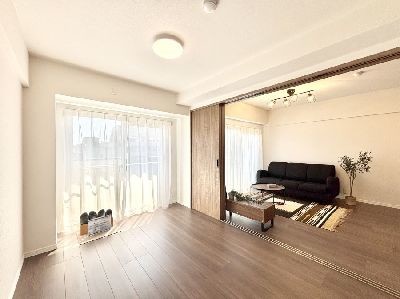 apartment 埼玉県さいたま市浦和区神明２丁目12-10