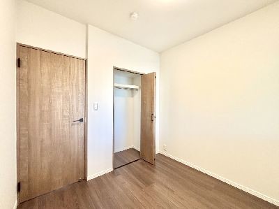 apartment 埼玉県さいたま市浦和区神明２丁目12-10