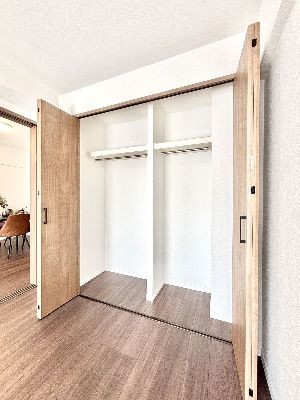 apartment 埼玉県さいたま市浦和区神明２丁目12-10