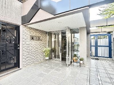 apartment 埼玉県さいたま市浦和区神明２丁目12-10