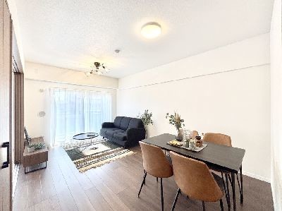 apartment 埼玉県さいたま市浦和区神明２丁目12-10
