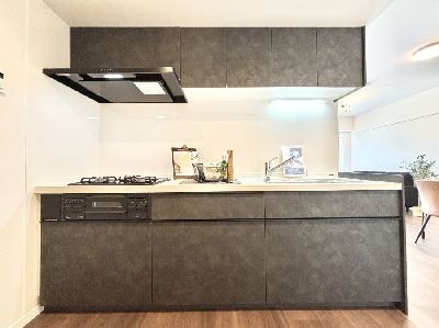 apartment 埼玉県さいたま市浦和区神明２丁目12-10