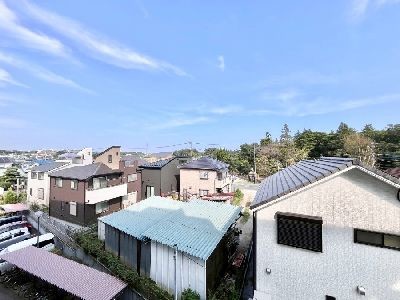 apartment 埼玉県さいたま市浦和区神明２丁目12-10