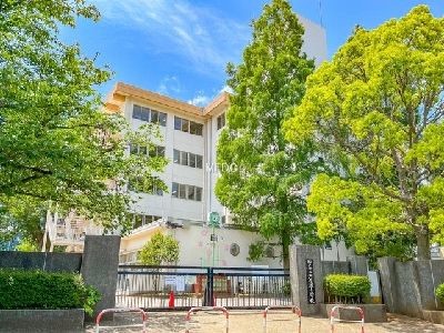 apartment 埼玉県さいたま市浦和区神明２丁目12-10