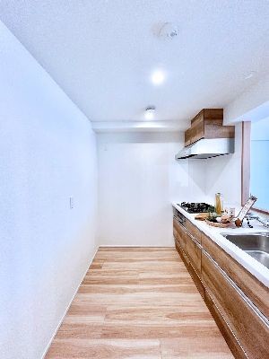 apartment 埼玉県さいたま市浦和区神明２丁目12-10